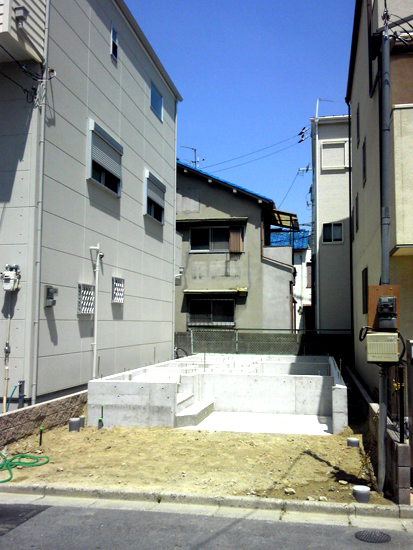 基礎完成