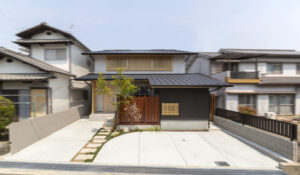 【藤井寺市】素肌で感じる無垢の木の家「藤乃庵」